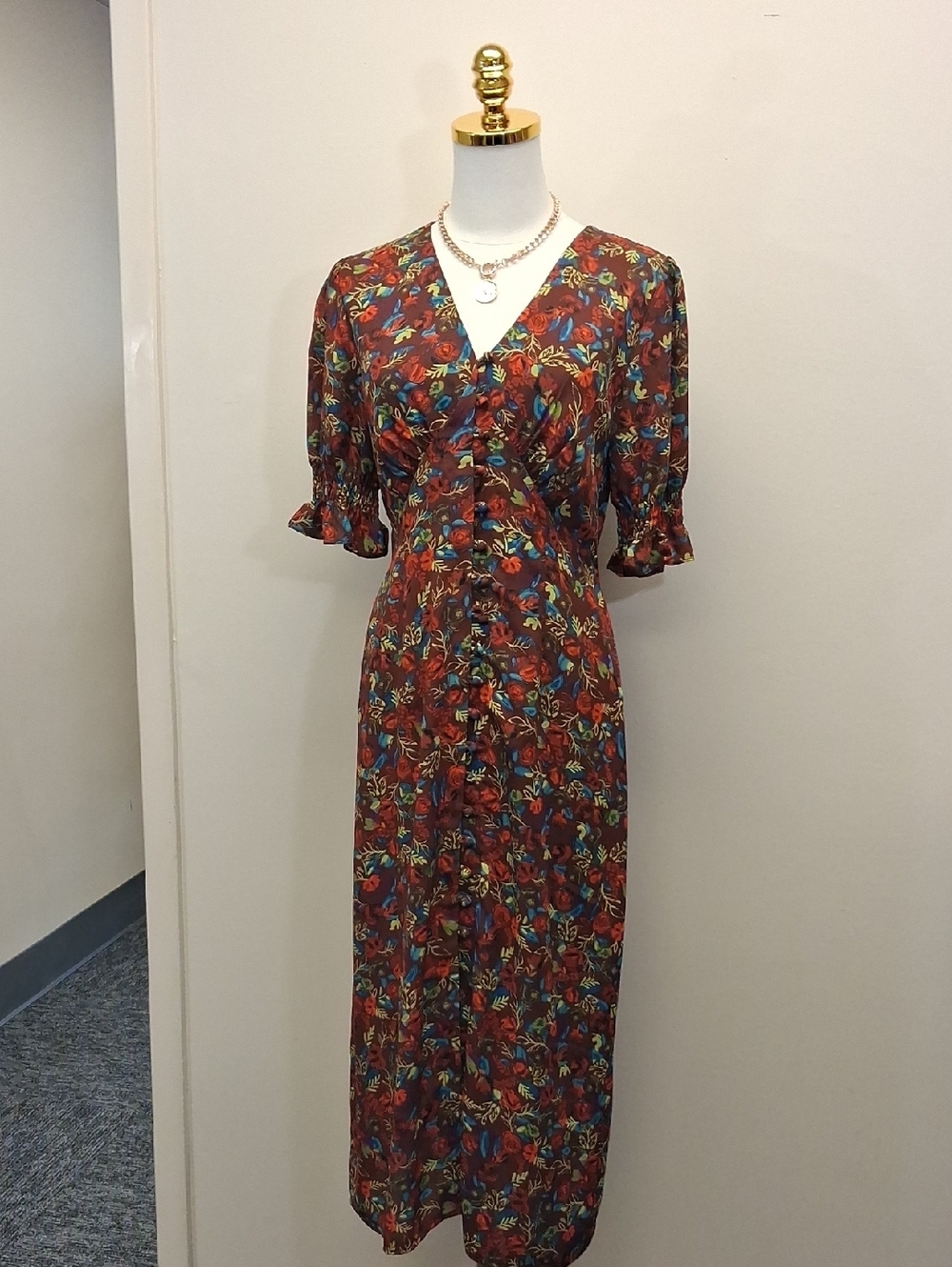 Simple Retro Floral Button Front Midi Dress Burgundy Boho Puff Sleeve NWT Medium